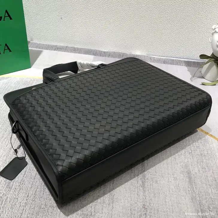Official Brother Sam 2306YZ0039 Bottega Veneta Bag 0630